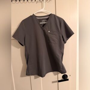 Fabletics Women's Gray V-Neck Scrub Top